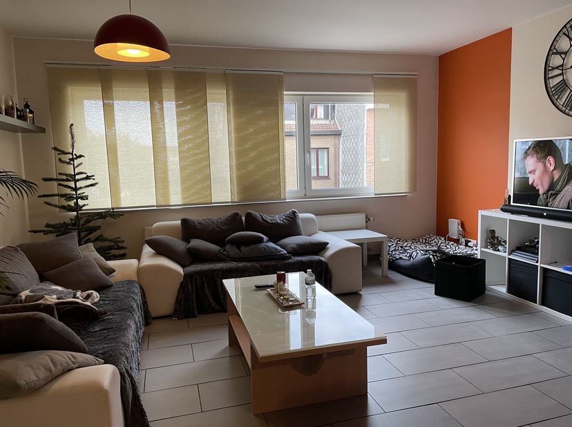 Appartement à louer
                    à 9000 Sint-Amandsberg